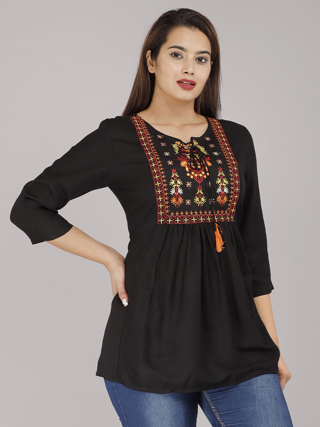 

AVAYAYAT Embroidered Keyhole Neck Top, Black