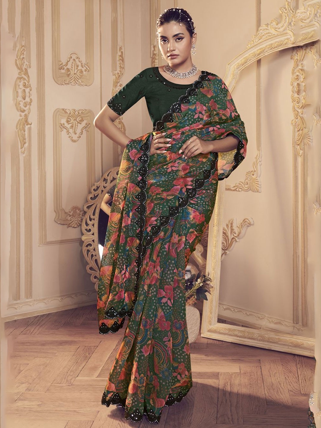 

Suha Embellished Embroidered Pure Silk Saree, Green