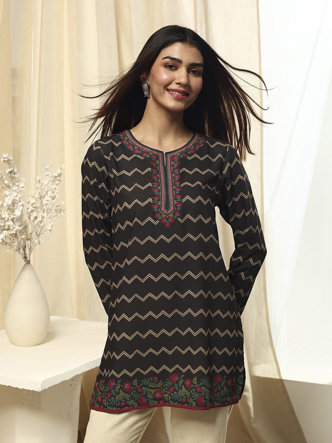 

Biba Chevron Printed Kurti, Black