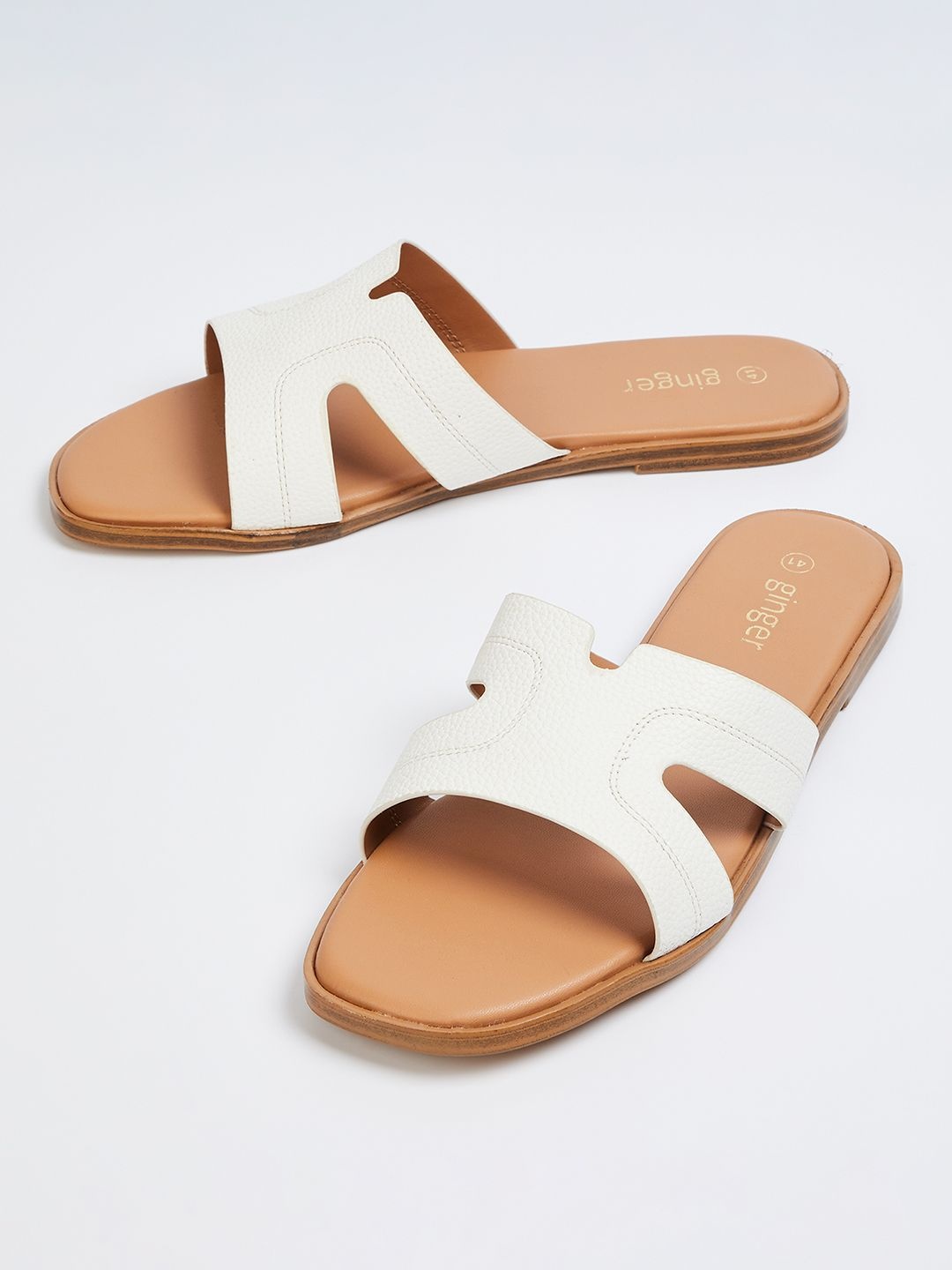 

Ginger by Lifestyle Women Open Toe Flats, White