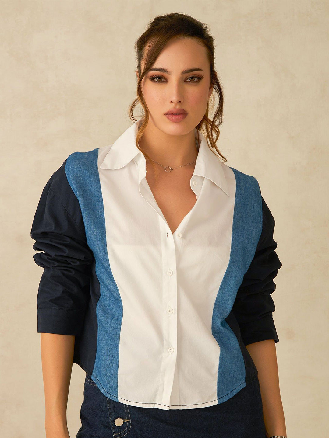 

Virgio Women Hart Cotton Two Panelled Shirt, White