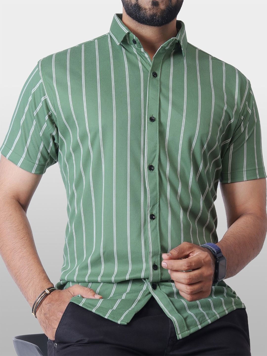 

VeBNoR Men Vertical Striped Standard Fit Casual Shirt, Green