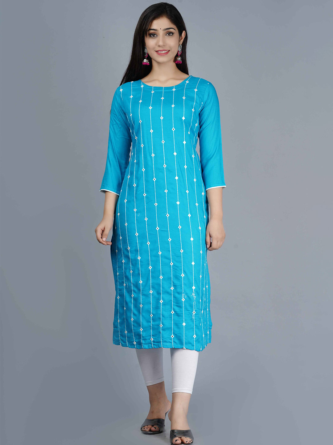 

SHAGUNA'S Women Embroidered Mirror Work Straight Kurta, Blue