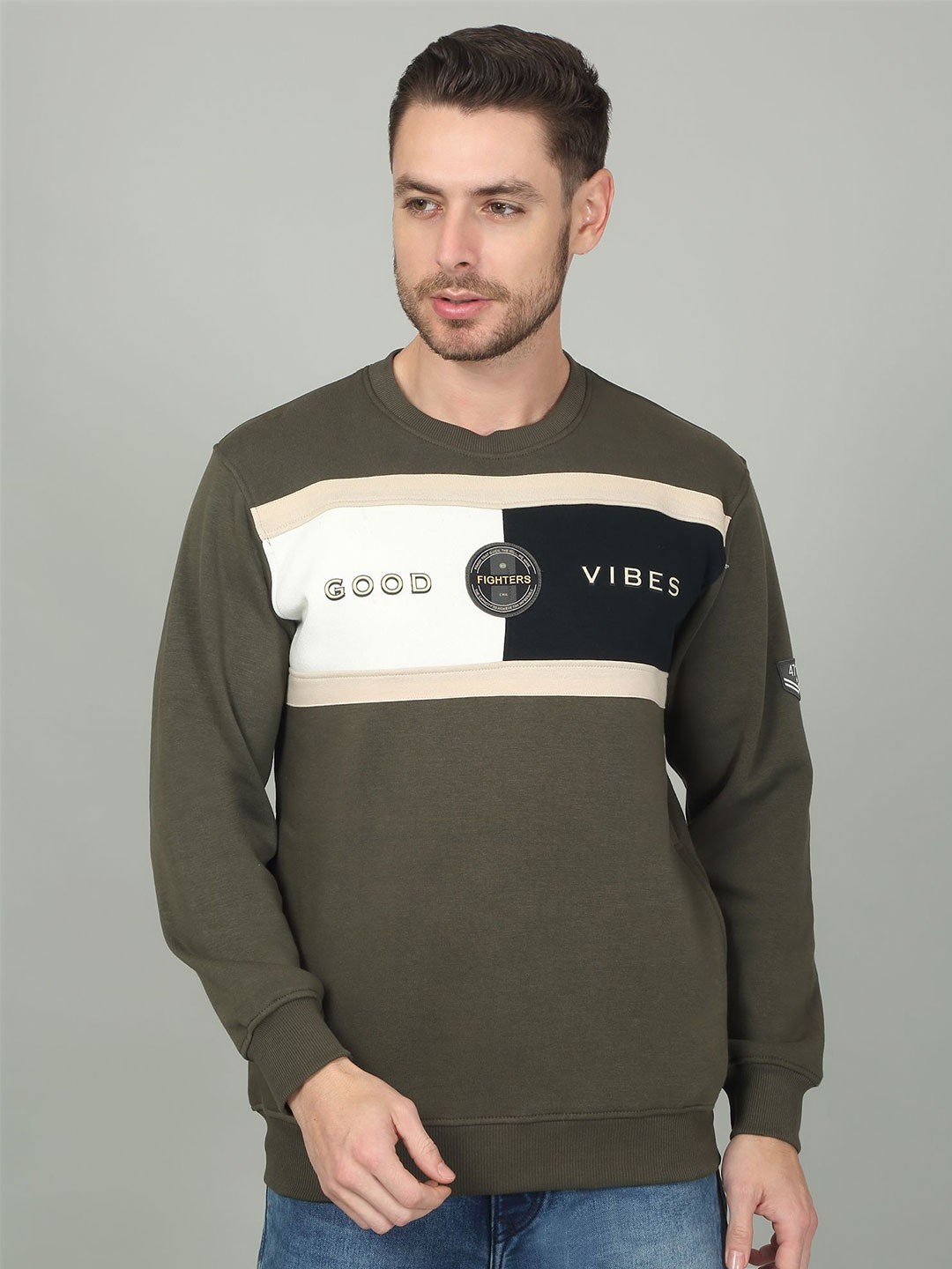 

Cantabil Men Colourblocked Sweatshirt, Olive