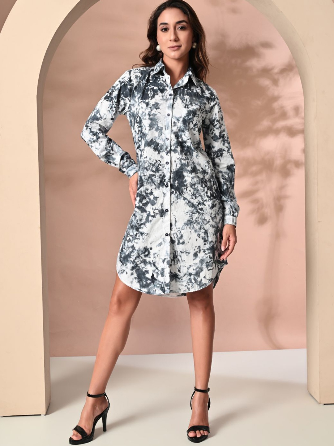 

Anysa Abstract Printed Cotton Shirt Dress, Grey