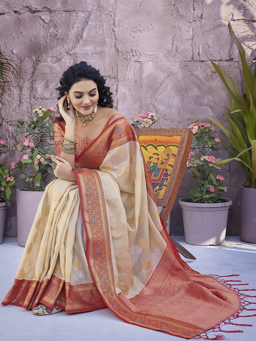 

Satrani Woven Design Banarasi Saree, Cream