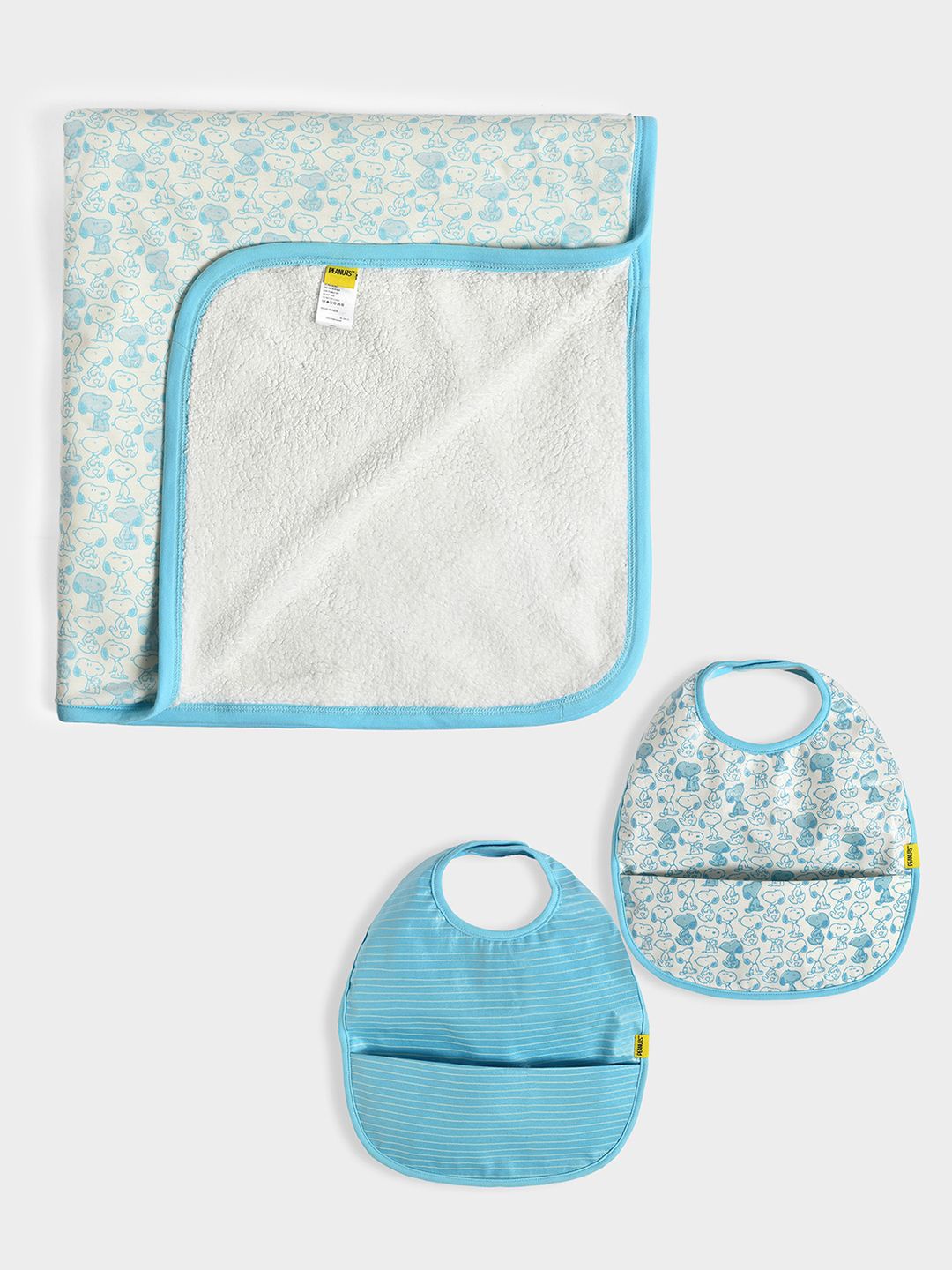 

MiArcus Kids 3Pc Baby New Born Essentials Gift Set Hamper Including Blanket & Bibs, Blue