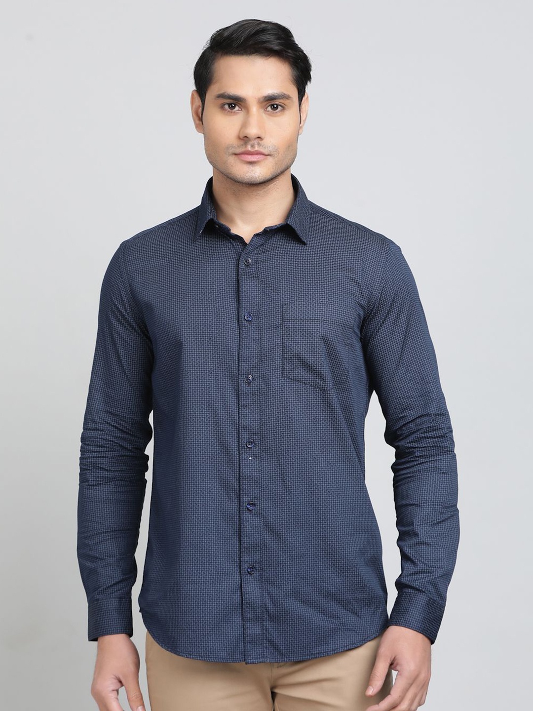 

Greenfibre Men Opaque Printed Casual Shirt, Navy blue