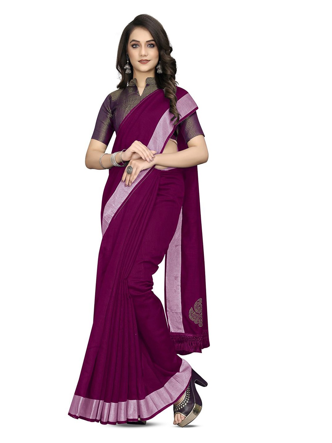 

DIVASTRI Zari Banarasi Saree, Burgundy