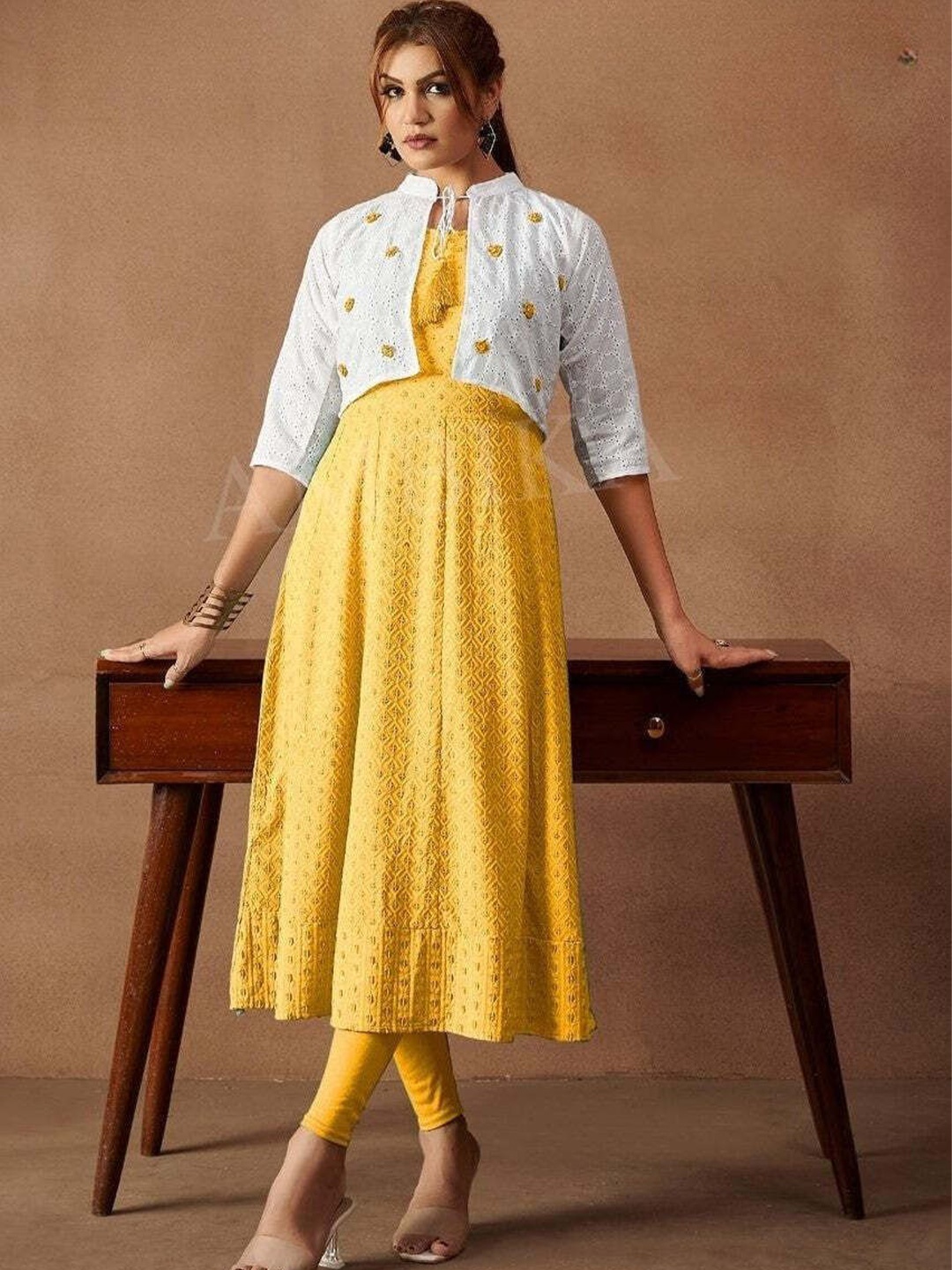

REET MAHAL Geometric Embroidered Shoulder Straps Pure Georgette A-Line Kurta, Yellow