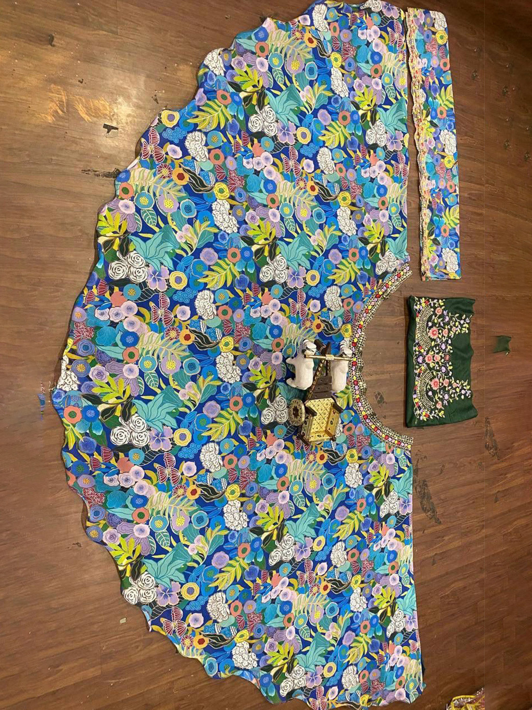 

VILLE FASHION Printed Sequinned Semi-Stitched Lehenga & Unstitched Blouse With Dupatta, Blue