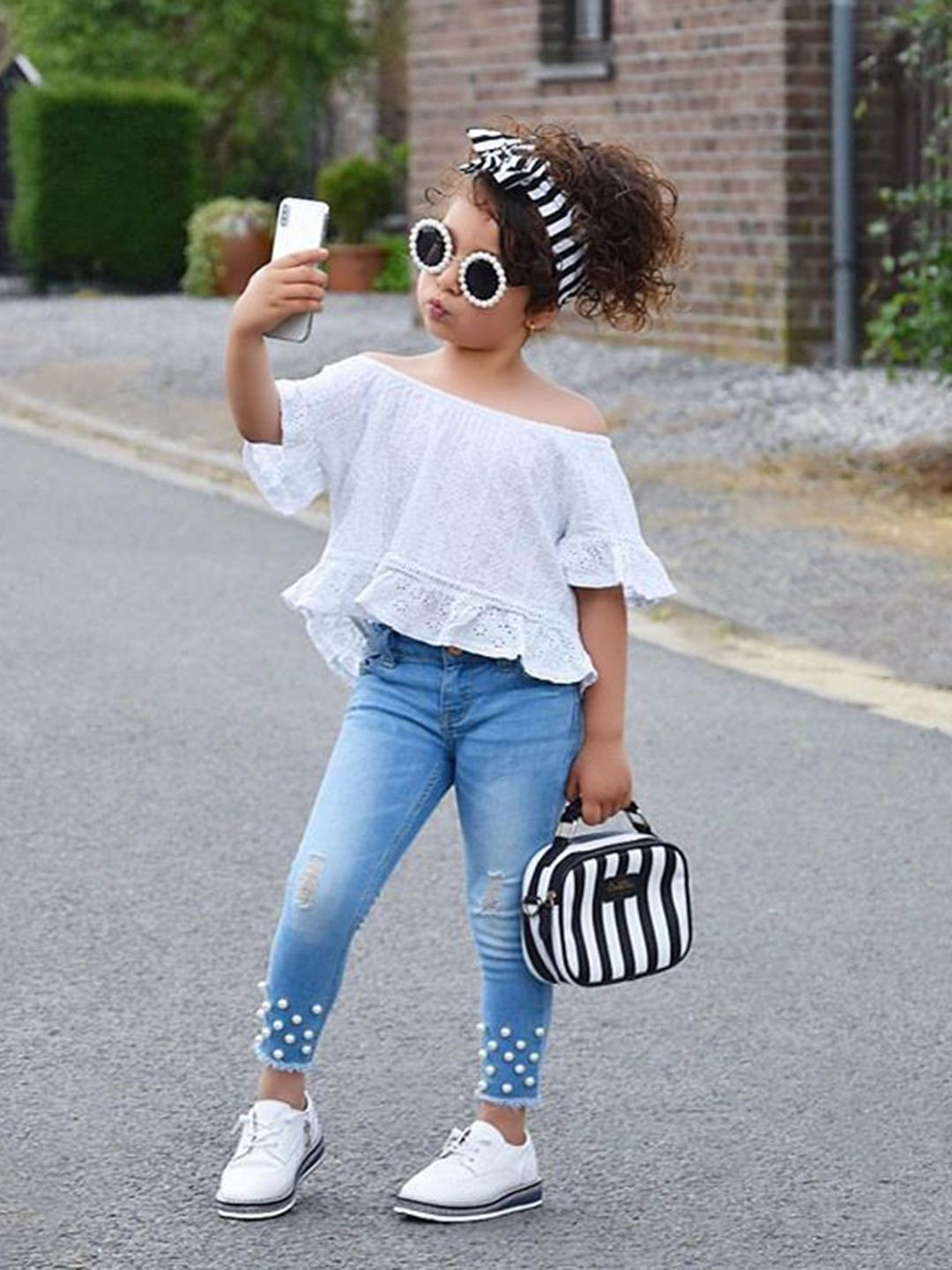 

YK Girls Off Shoulder Top With Trousers, White