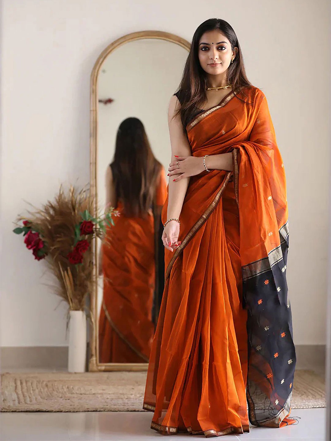 

bigben textile Woven Design Zari Banarasi Saree, Orange