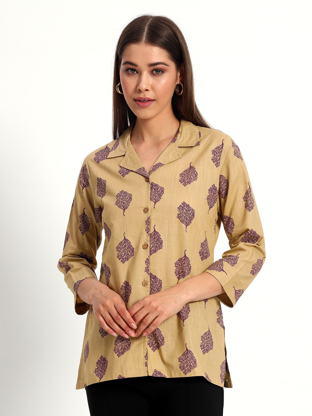 

Peikh Women Printed Lapel Collar Top, Khaki