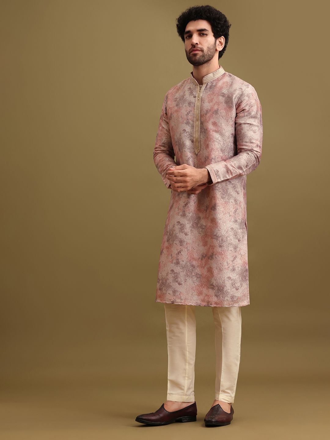 

KALKI Fashion Men Floral Embroidered Regular Thread Work Kurta with Trousers, Pink