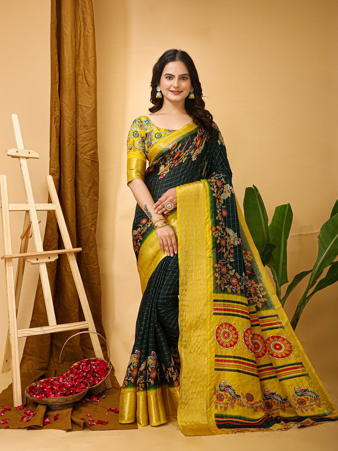 

LeeliPeeri Designer Floral Printed Zari Saree, Green