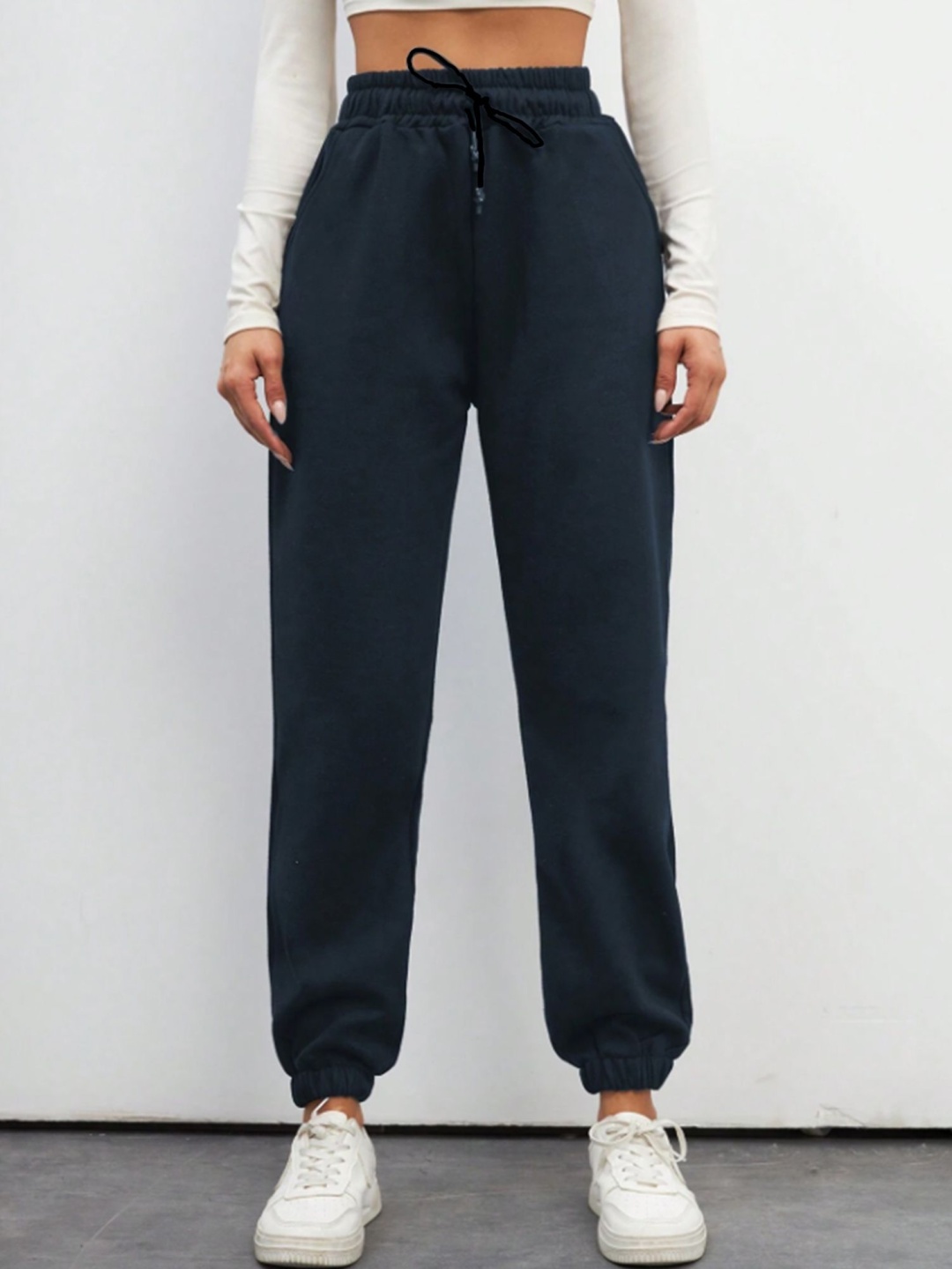 

SAAHASAM Women Relaxed Loose Fit Joggers Trousers, Navy blue