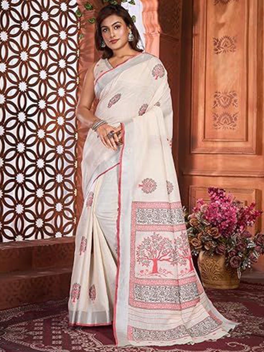 

NEGRONI Ethnic Motifs Printed Zari Saree, White