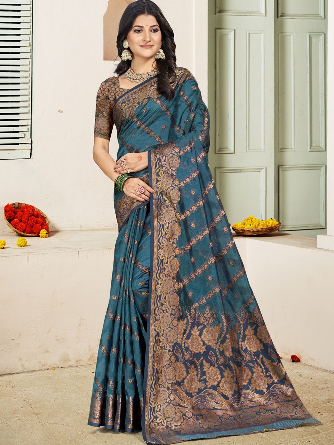 

SANGAM PRINTS Woven Design Zari Silk Blend Tussar Saree, Turquoise blue