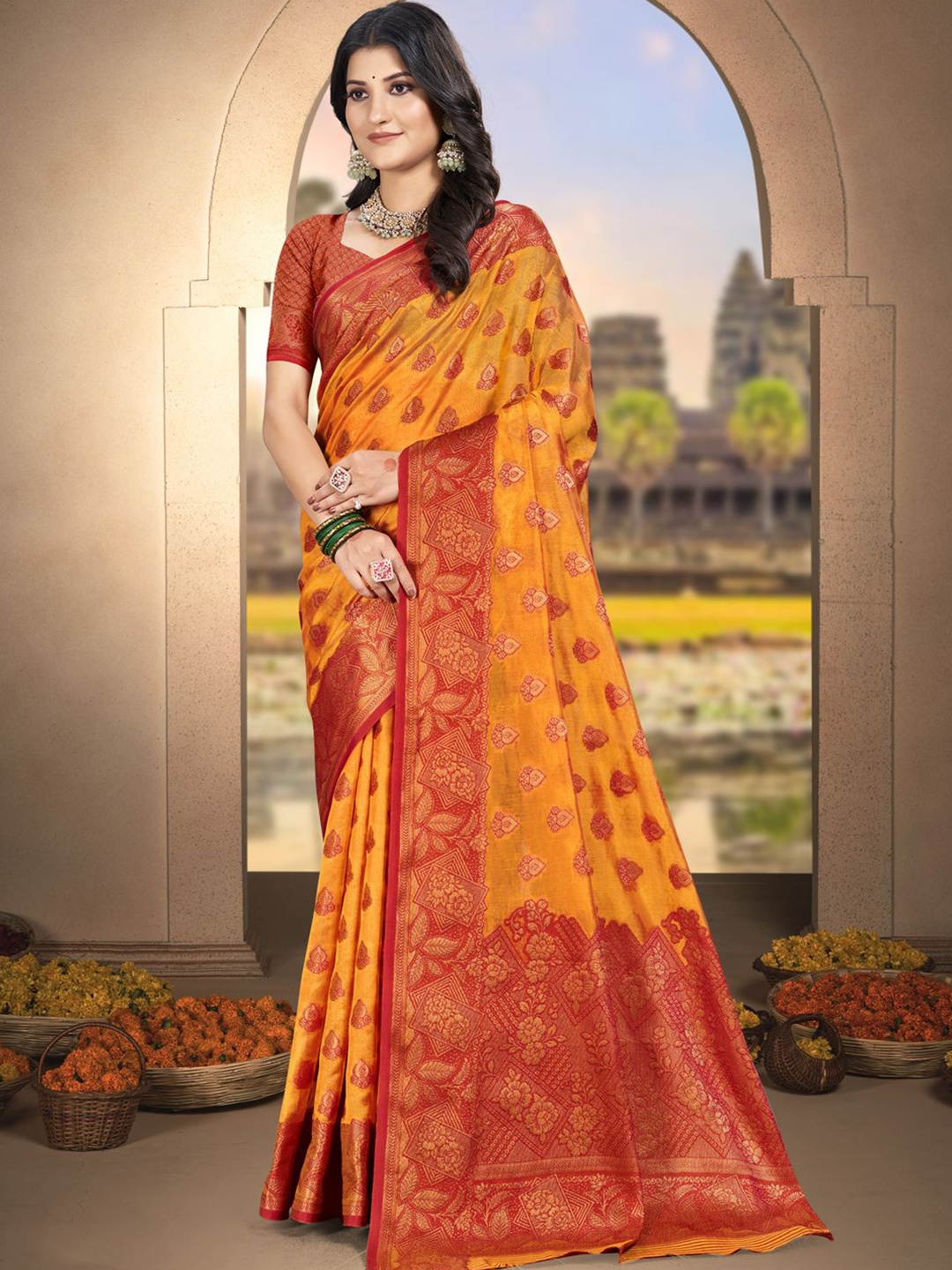 

SANGAM PRINTS Woven Design Zari Tussar Saree, Yellow