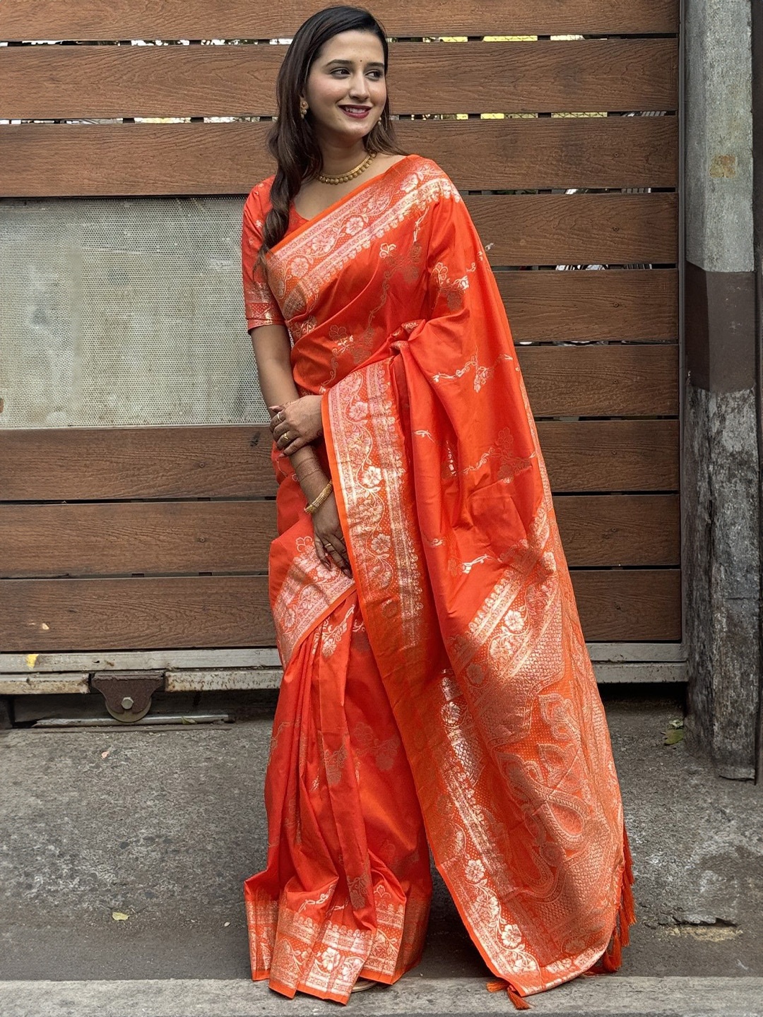 

LeeliPeeri Designer Warli Zari Silk Blend Banarasi Saree, Orange
