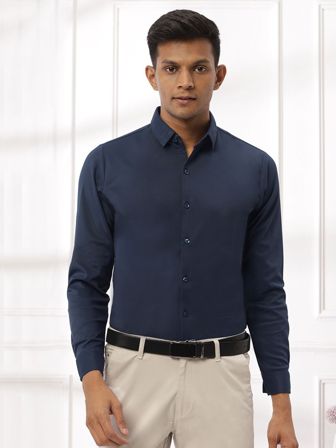 

N AND J Men Slim Fit Spread Collar Textured Casual Shirt, Navy blue
