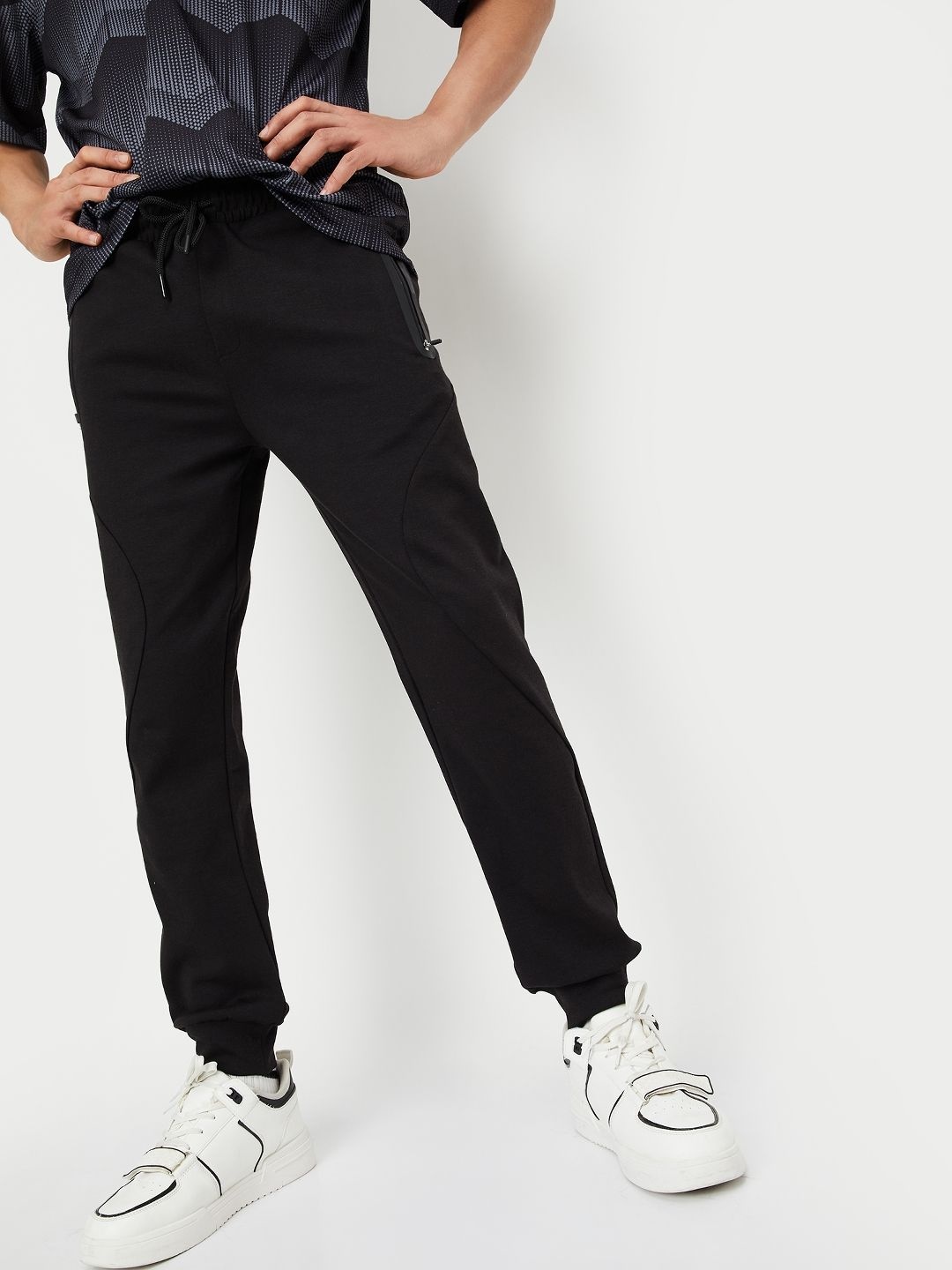 

max Men Cotton Mid Rise Track Pants, Black