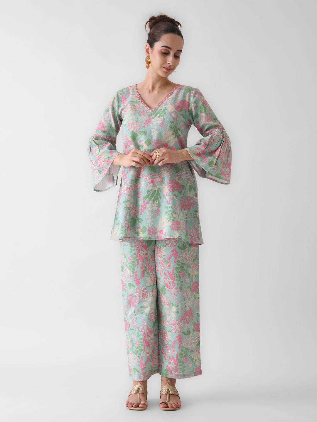 

Rustorange Foral Printed Flared Sleeves Pure Cotton Tunic With Trouser Co-Ords, Blue