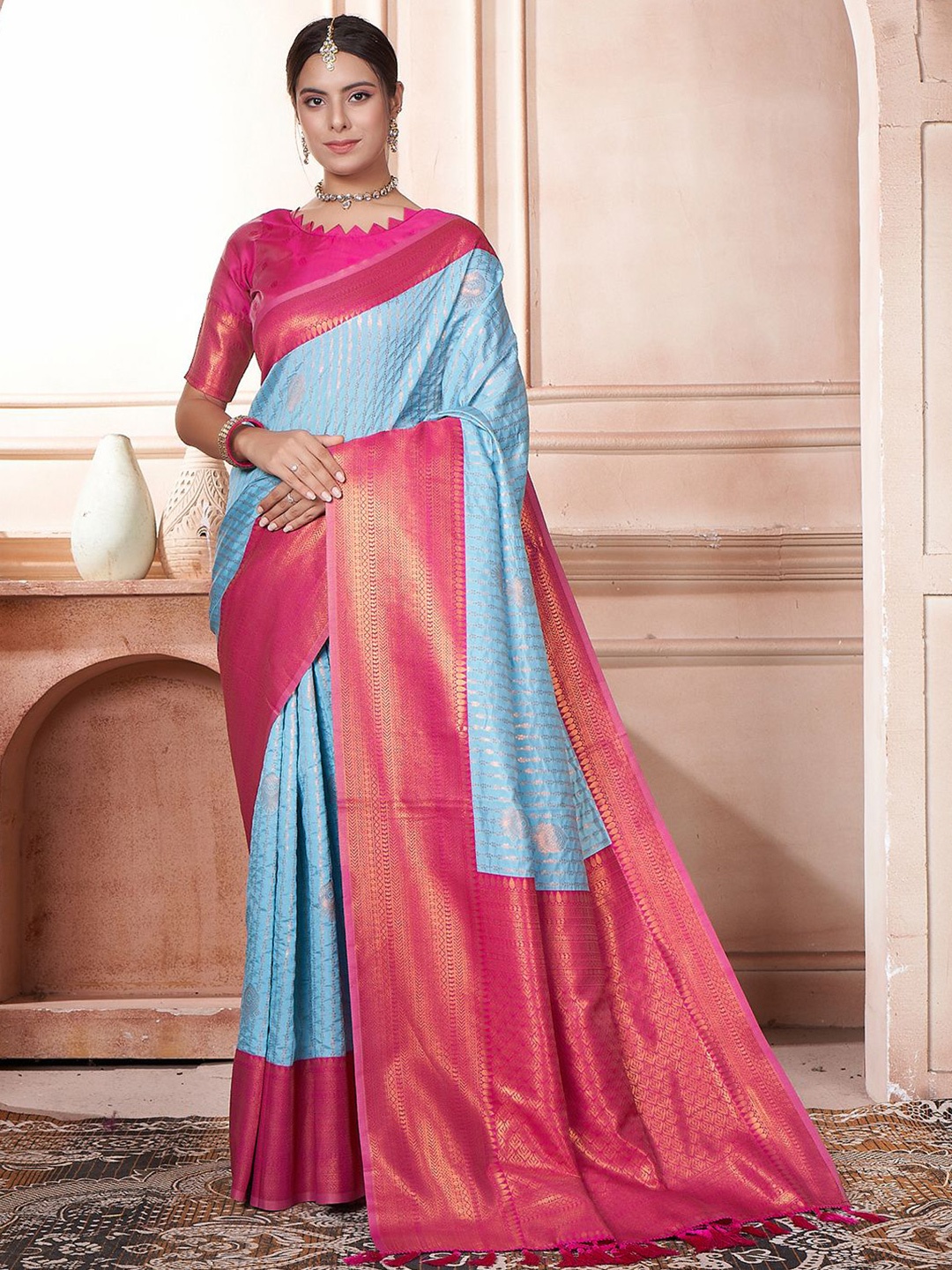 

Panzora Woven Design Zari Kanjeevaram Saree, Blue