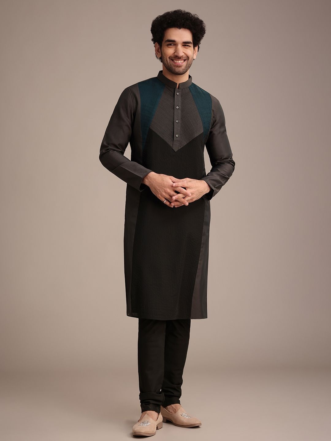 

KALKI Fashion Colourblocked Mandarin Collar Thread Work Straight Kurta With Churidar, Grey