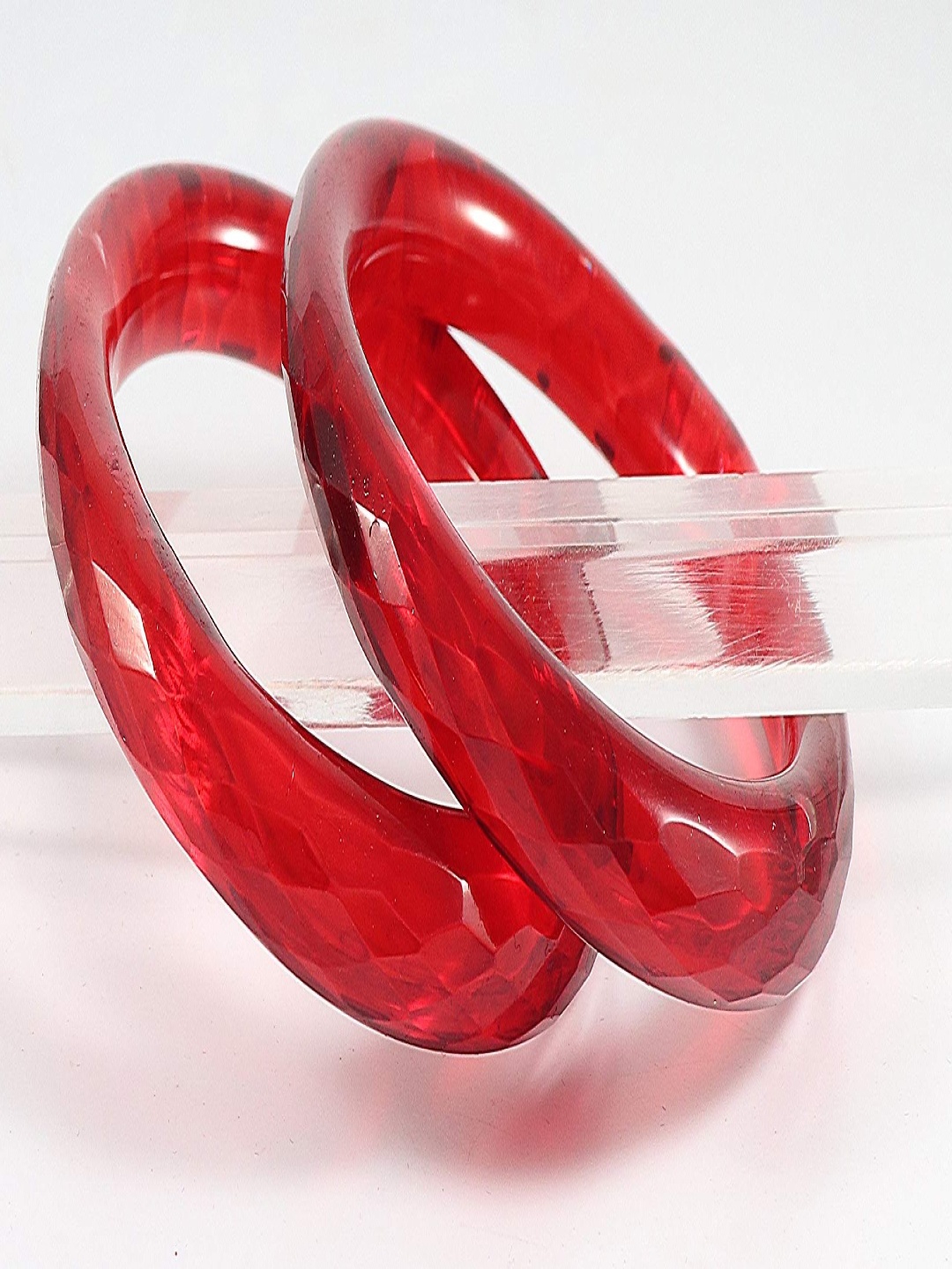 

ZULKA Set Of 2 Glass With Diamond Cut Pattern Shape Premium Kada Bangles, Red