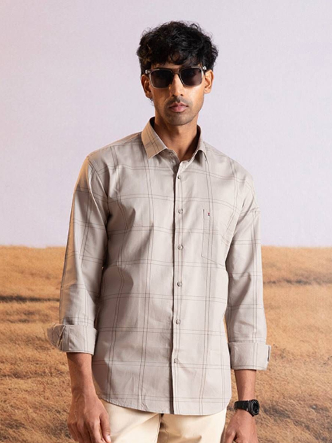 

Sero Men Smart Fit Spread Collar Checked Cotton Casual Shirt, Beige