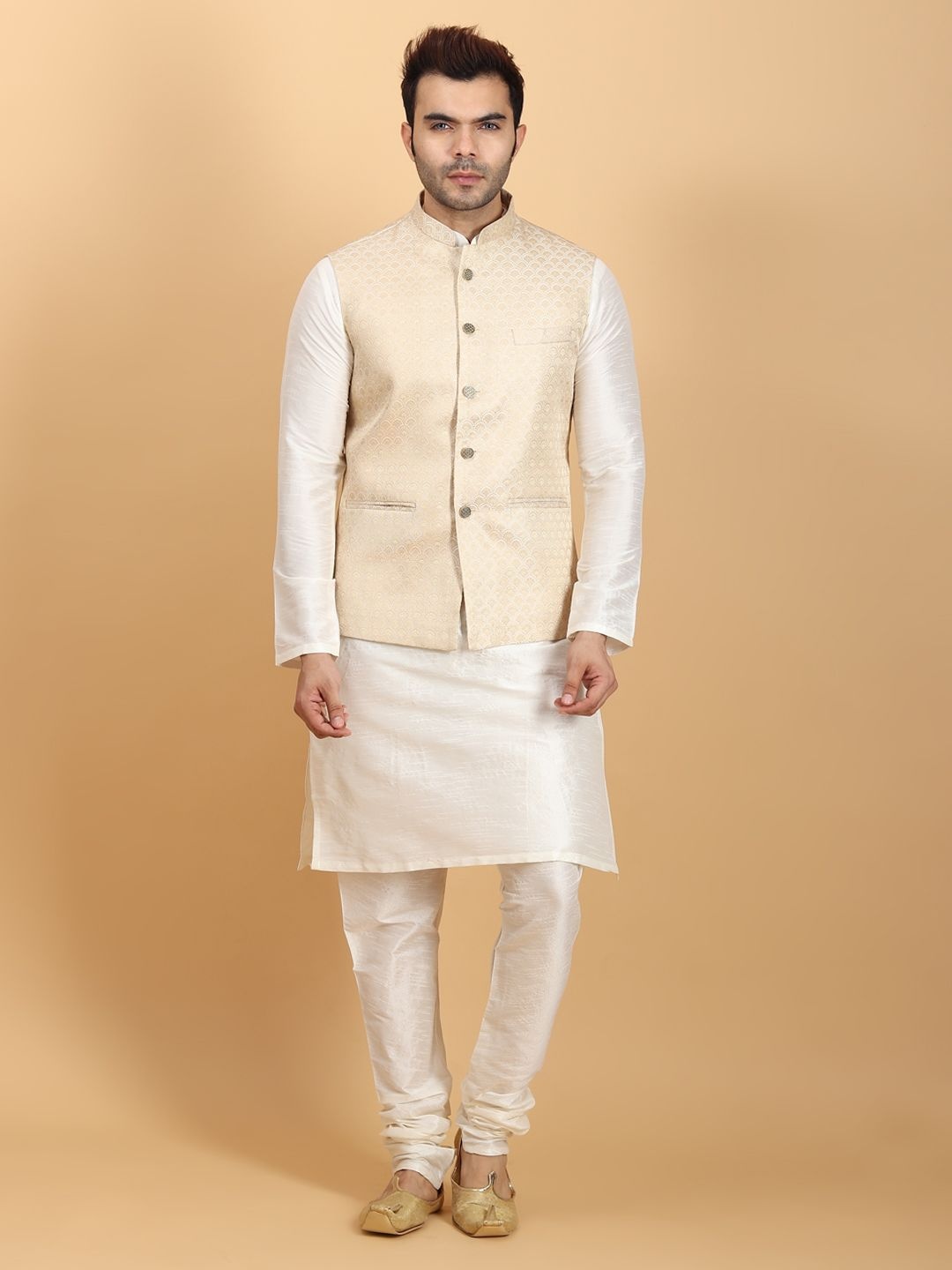 

Ethluxis Men Regular Kurta with Pyjamas, Off white
