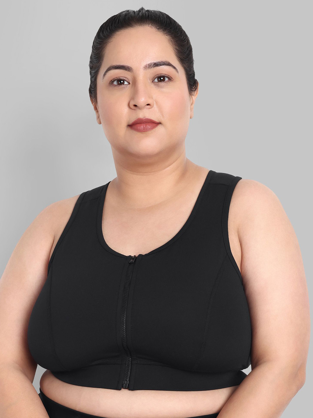 

Skyria Plus Size Front Zip Sports Bra, Black