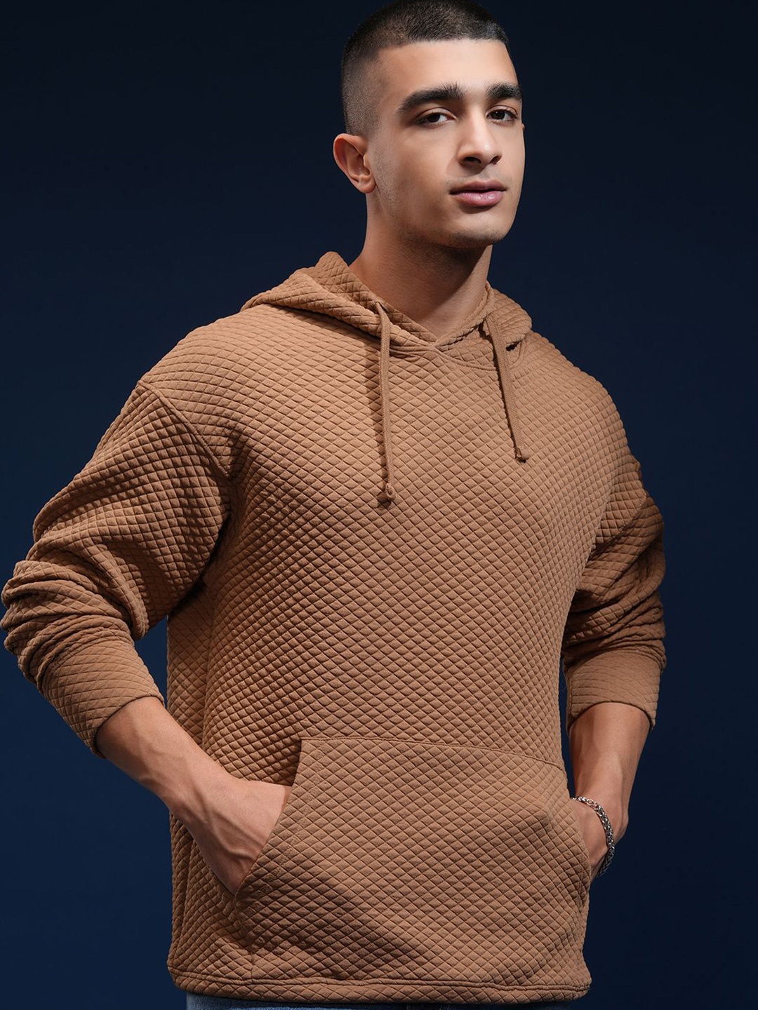 

HIGHLANDER Men Hooded Drop Shoulder Oversized Sweatshirt, Brown