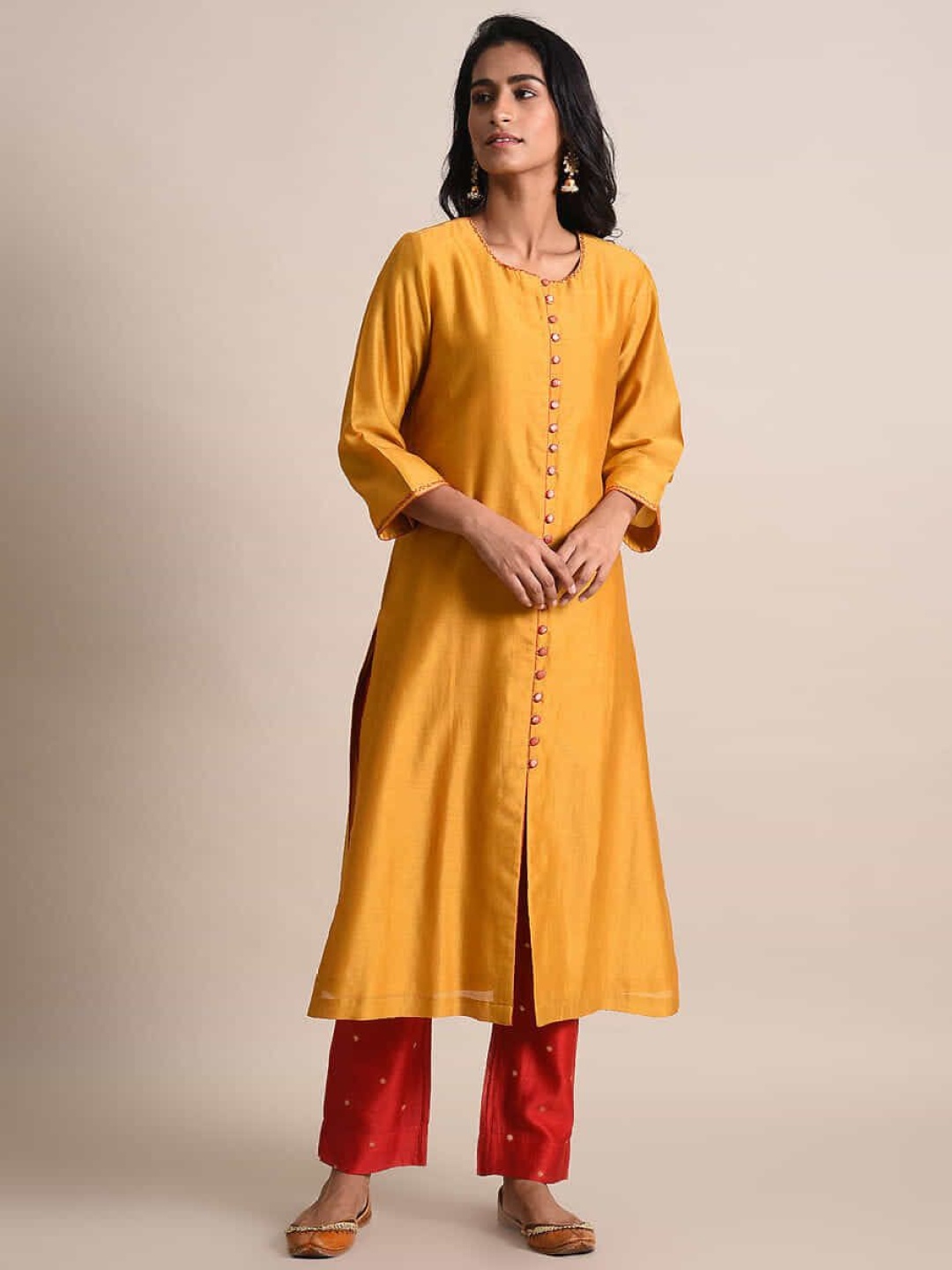 

SMRITI GUPTA High Slit Round Neck Front Open Chanderi Cotton A-Line Kurta, Yellow