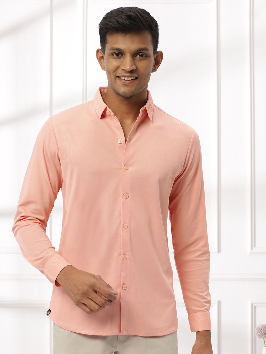 

N AND J Men Spread Collar Solid Casual Shirt, Peach