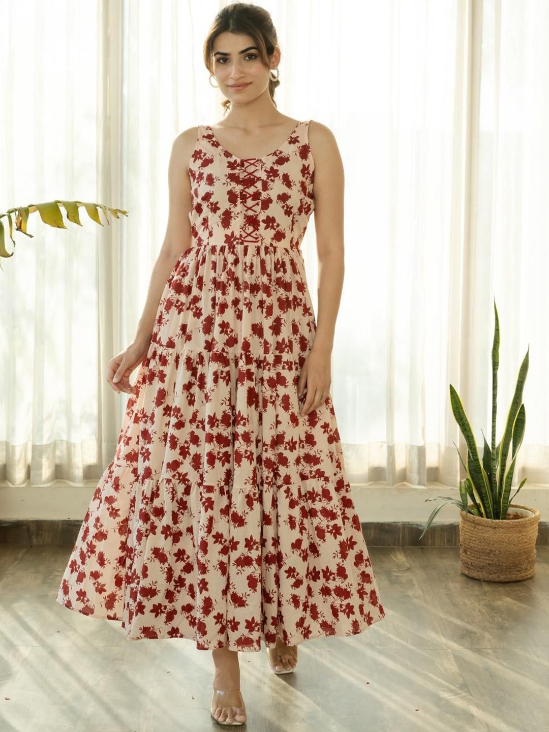 

SUKITI Women Floral Printed Fit & Flare Maxi Dress, Cream
