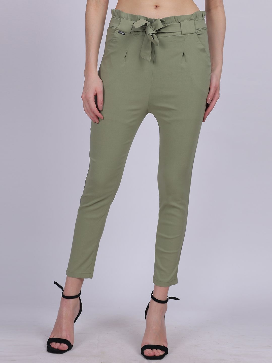 

Aumbe Women Chinos Trousers, Green