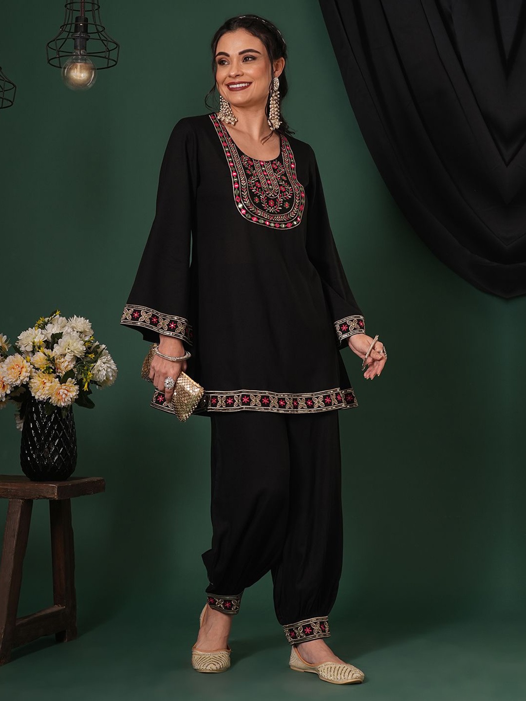 

Globus Embroidered Yoke Bell Sleeves Tunic & Afghani Pants Fusion Co-Ord Set, Black