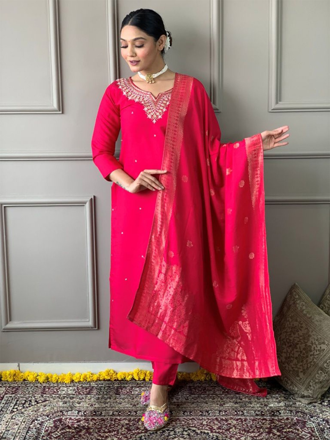 

SHREE KHODAL FASHION Women Embroidered Kurta & Trousers With Dupatta, Pink
