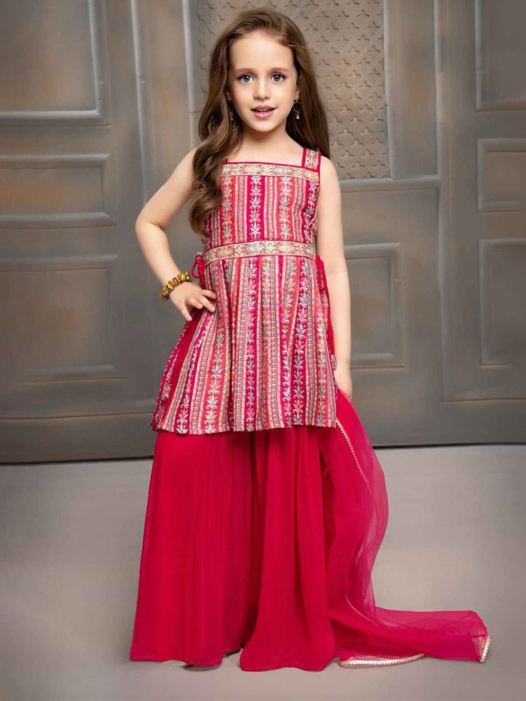 

Lagorii Sleeveless & Sequin Work With Embroidered Kurti With Palazzo & Dupatta, Pink