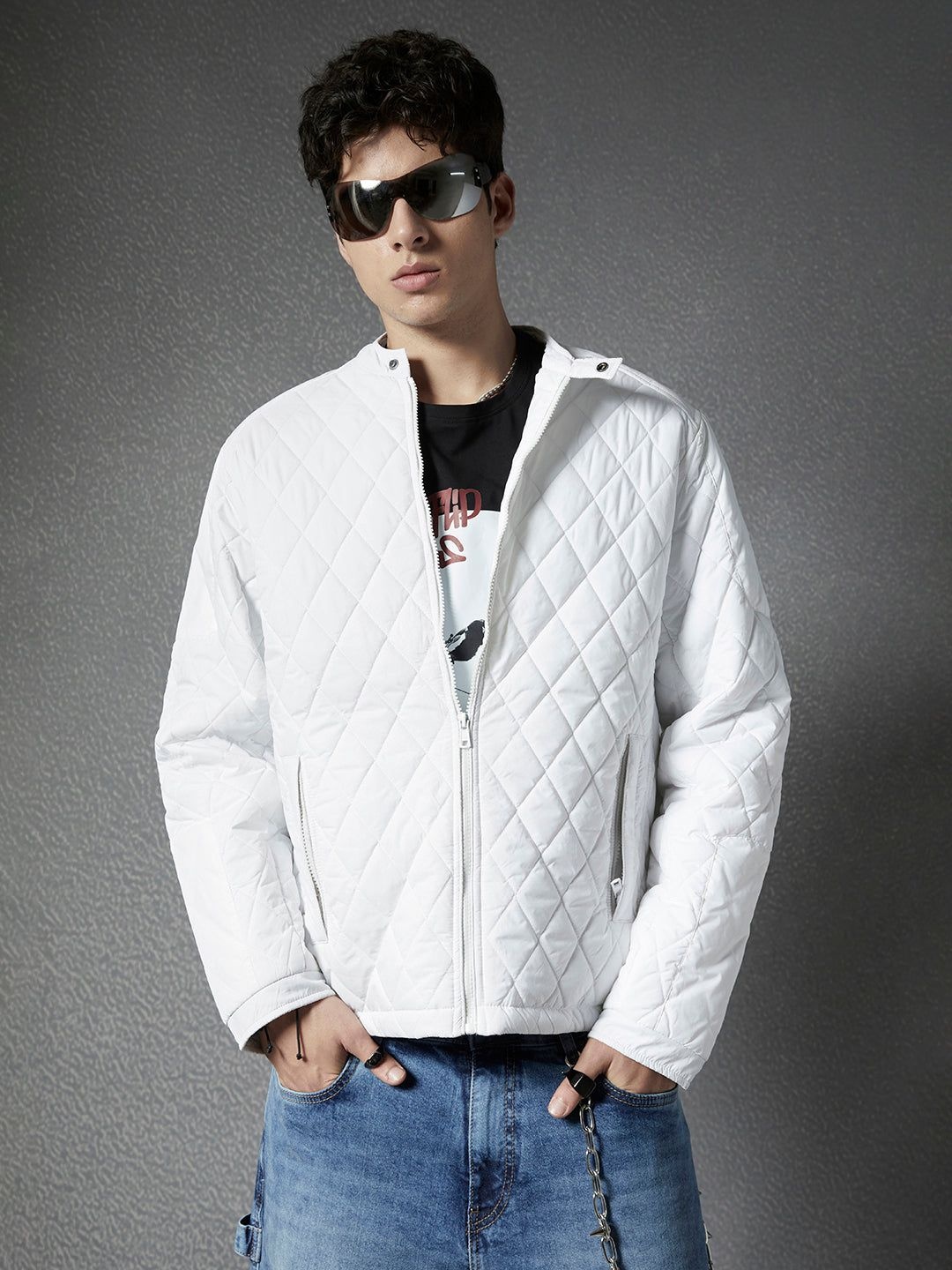 

VOLTEDGE Men Mandarin Collar Solid Casual Lightweight Quilted Jacket, White