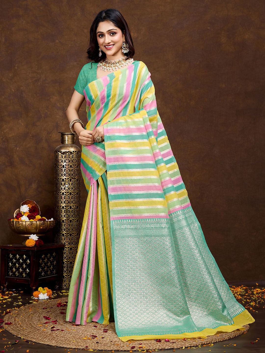 

Kriyansh Woven Design Banarasi Saree, Sea green