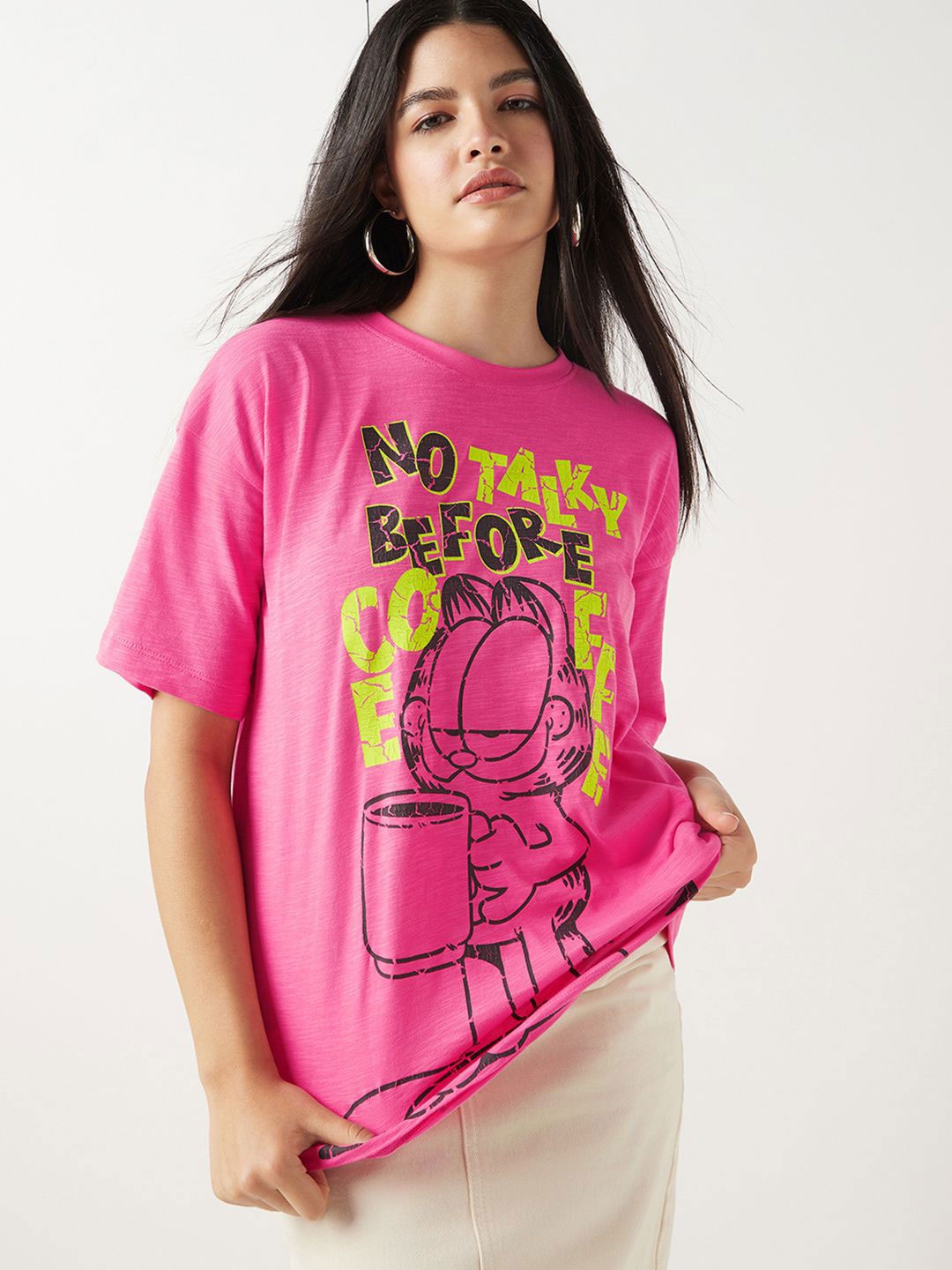 

Bewakoof AIR Women Garfield Graphic Printed Round Neck Cotton Oversized T-shirt, Pink