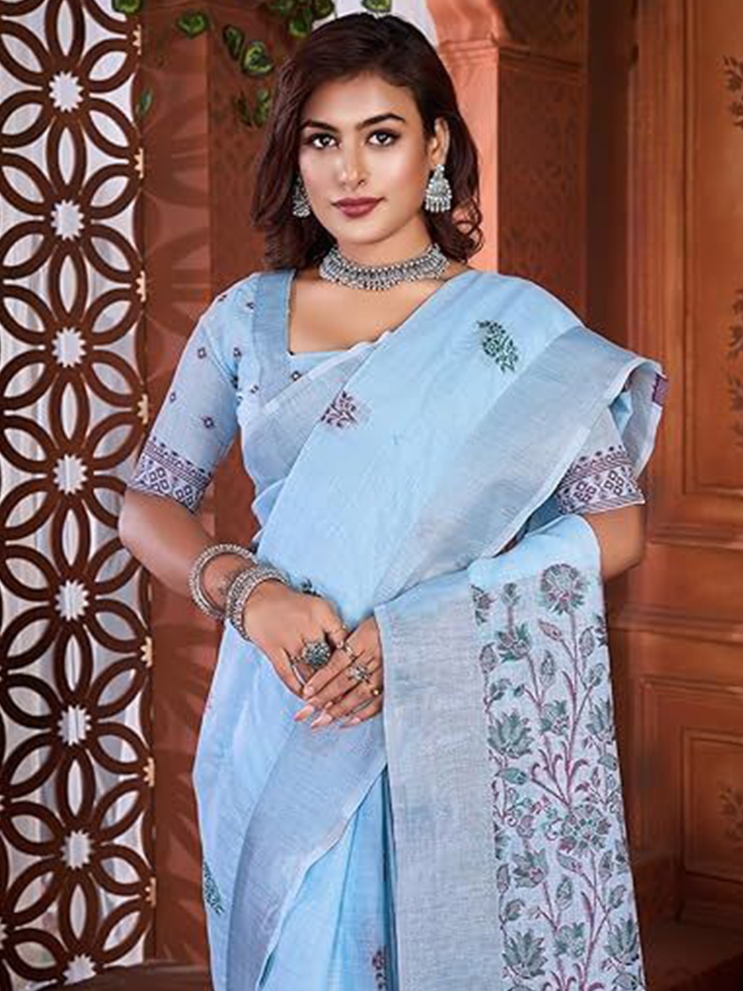 

NEGRONI Woven Design Zari Saree, Blue