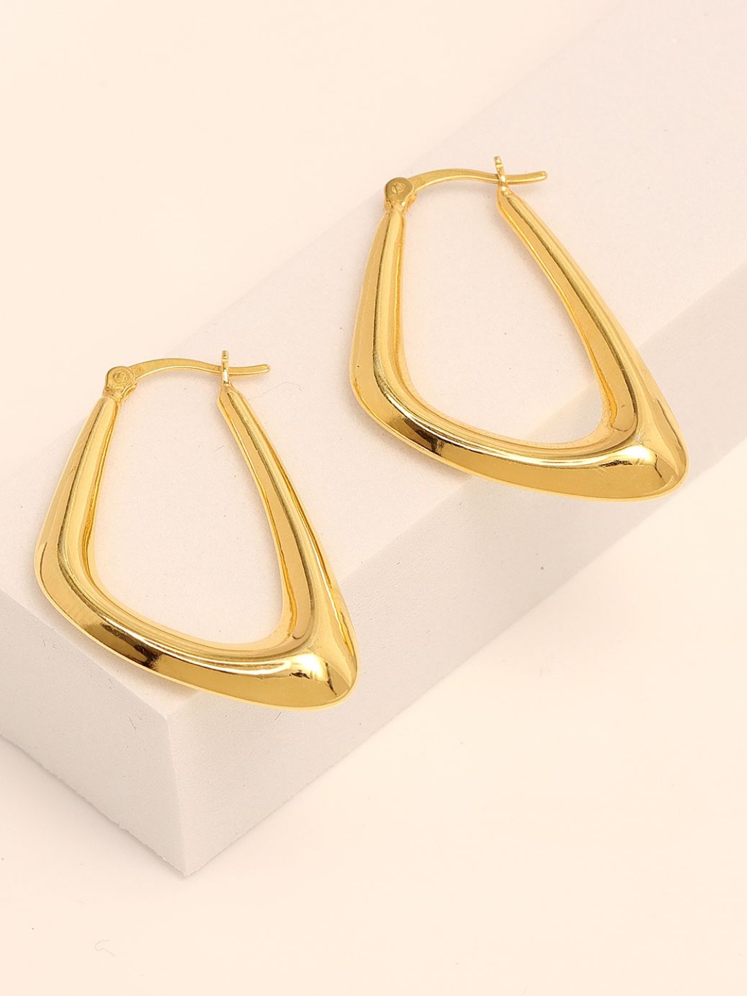 

LeCalla 925 Sterling Silver 14K Gold-Plated Geometric Shaped Hoop