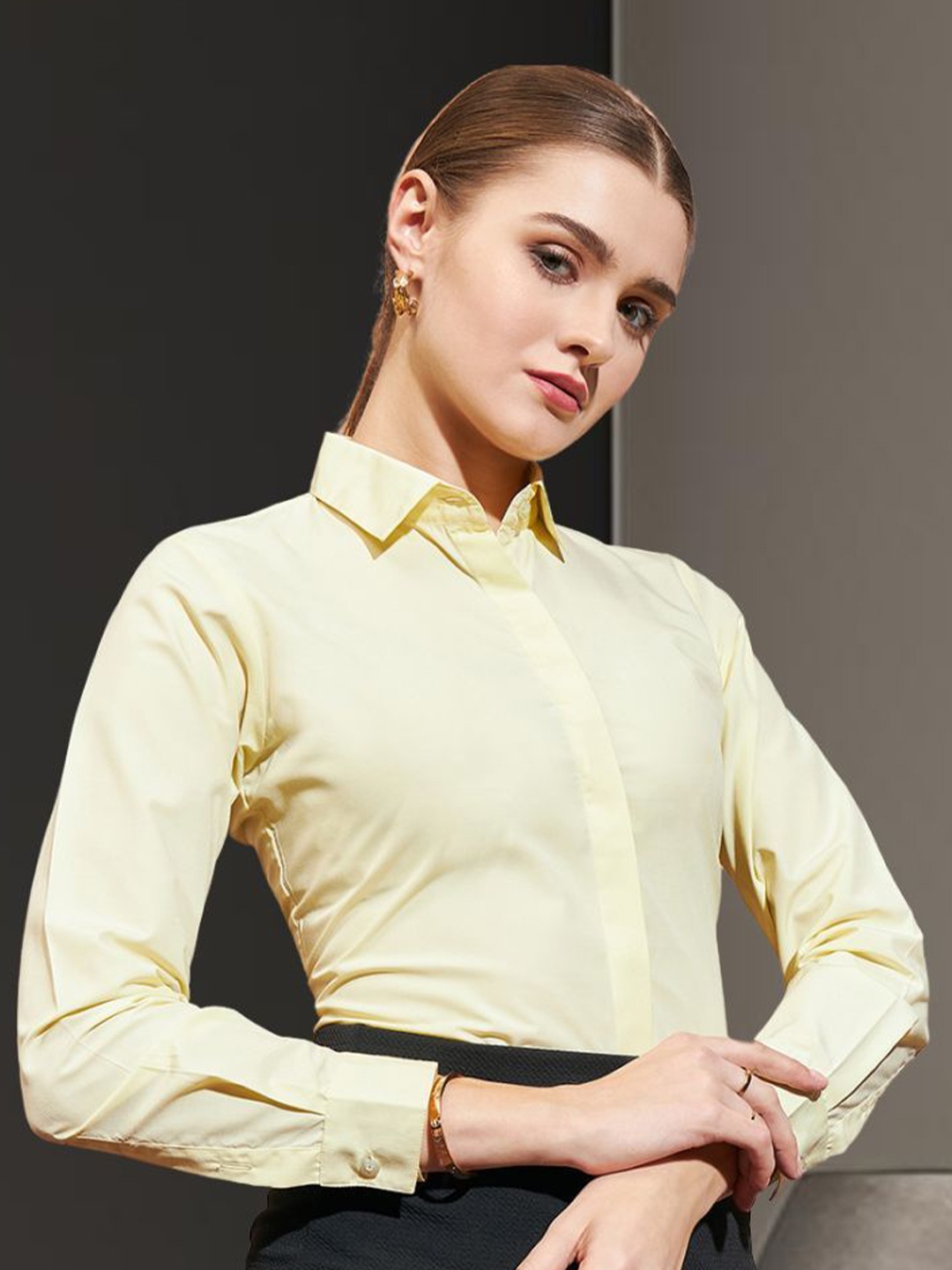 

DressBerry Women Slim Fit Spread Collar Solid Casual Shirt, Yellow