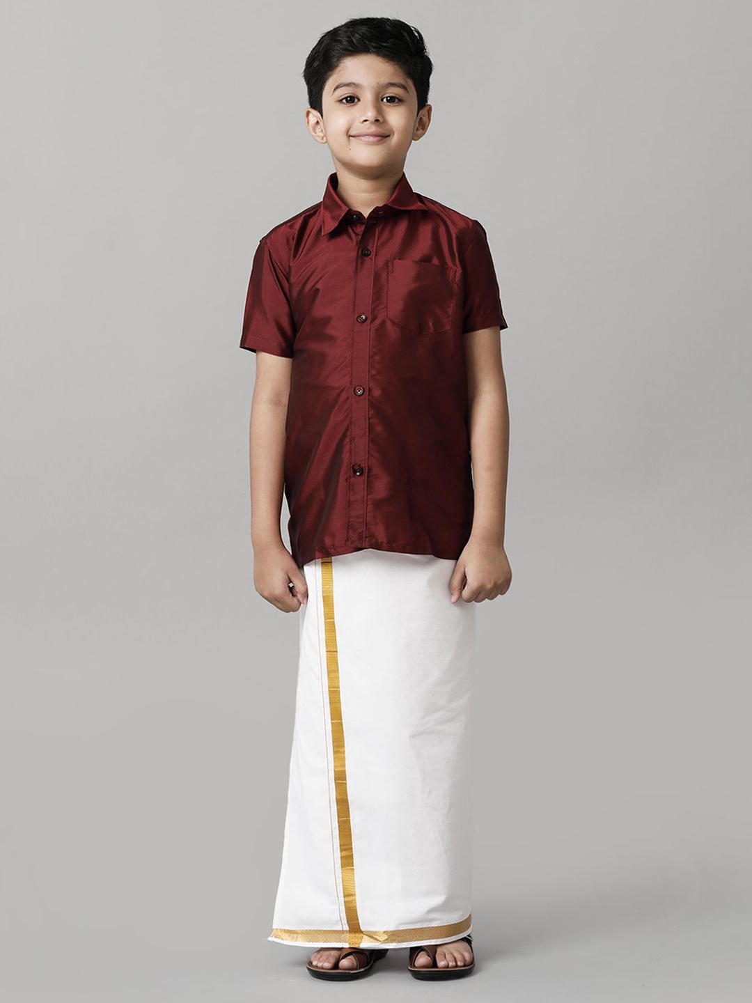 

Ramraj Boys Short Sleeves Shirt With Veshti, Maroon