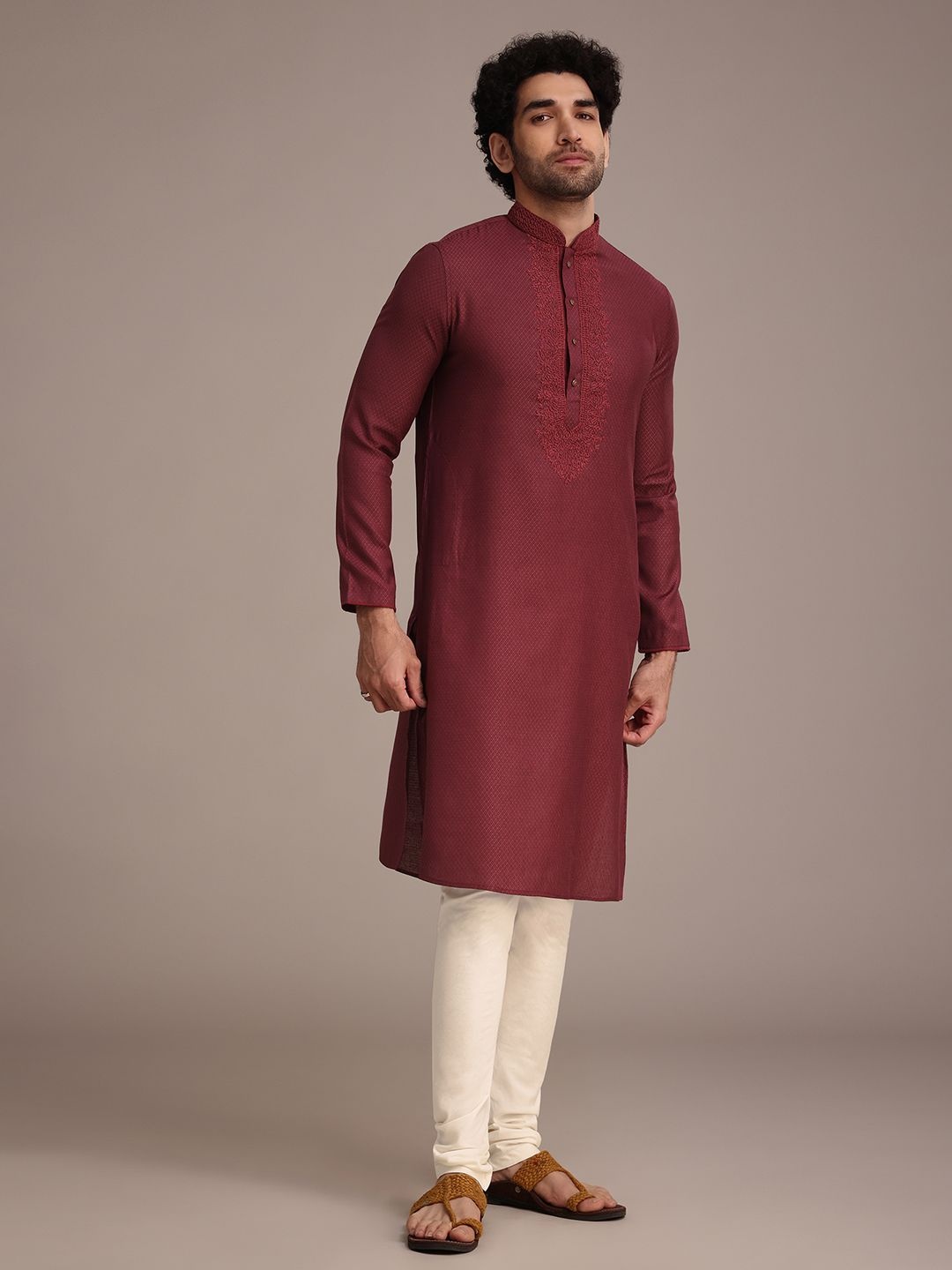 

KALKI Fashion Floral Yoke Design Mandarin Collar Thread Work Straight Kurta With Churidar, Burgundy